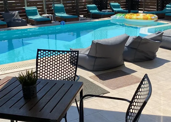 Sea Pearl Luxury Lägenhet Vrasná