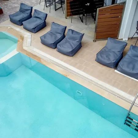 Sea Pearl Luxury